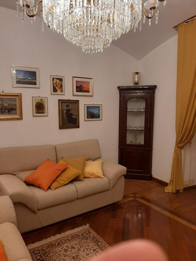 La Casa Di Francesca Hotell Napoli Eksteriør bilde